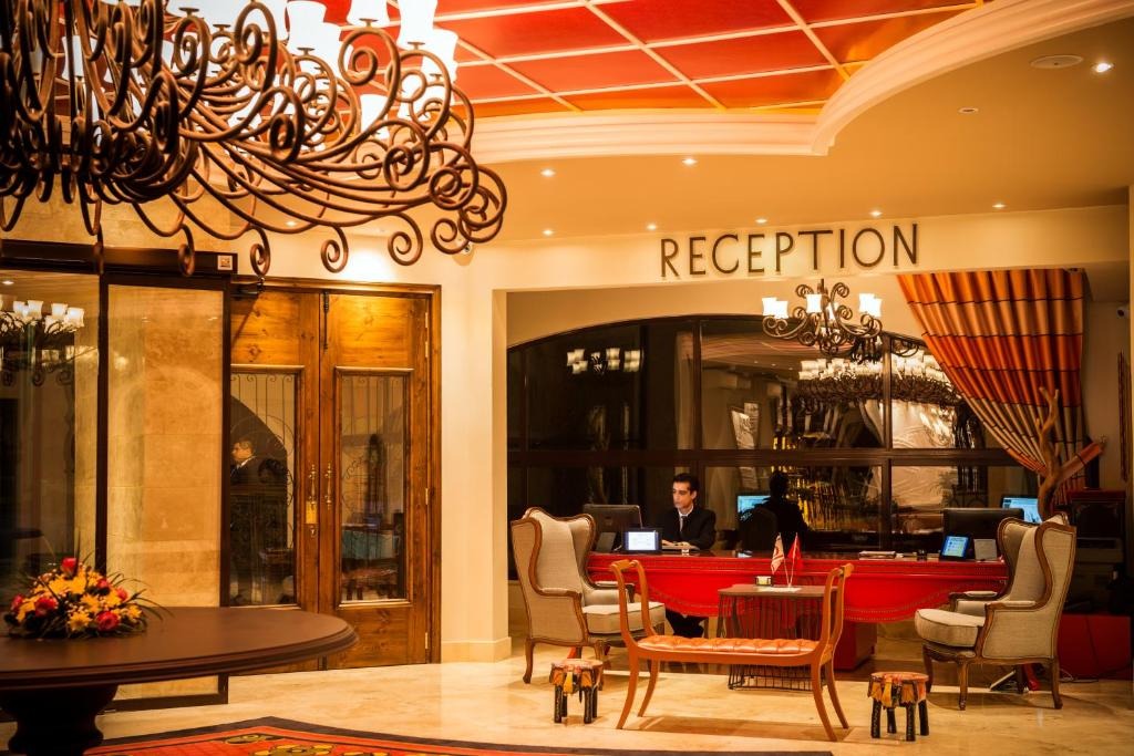 هتل اولیو تری